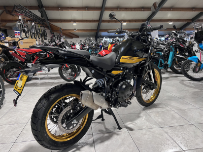 Royal Enfield Himalayan 450 Summit Black