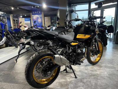 Royal Enfield Himalayan 450 Summit Black