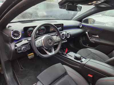 Mercedes-Benz A 250 AMG-LINE 7G-DCT