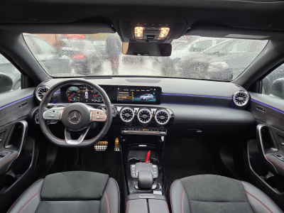 Mercedes-Benz A 250 AMG-LINE 7G-DCT
