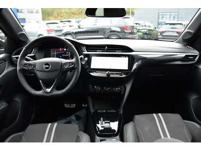 Opel Corsa 1.2 GS AT8