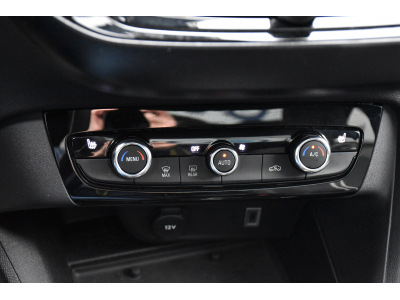 Opel Corsa 1.2 GS AT8