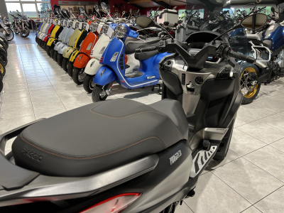 Piaggio MP3 530