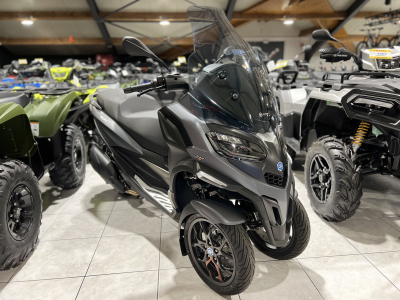 Piaggio MP3 530