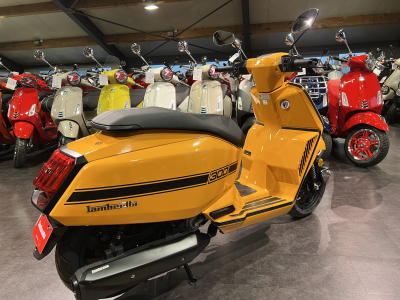 Lambretta X-300 SR