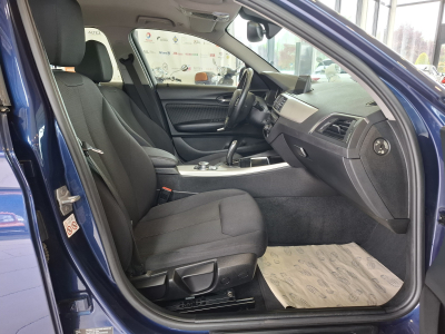 BMW 118 i FACELIFT AUTO LED NAVI