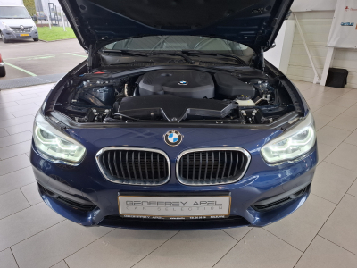 BMW 118 i FACELIFT AUTO LED NAVI