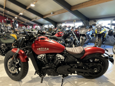 Indian Scout Bobber 1200cc / 100cv Sunset red smoke