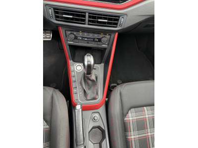 Volkswagen Polo GTI 2.0 TSI 200CV DSG6