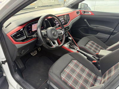 Volkswagen Polo GTI 2.0 TSI 200CV DSG6