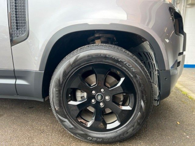 Land-Rover Defender 240 S - AHD - Panorama