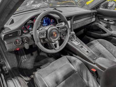 Porsche 911 991.2 Carrera 4 GTS / RACE TEX/ PDLS + / PASM / PCM