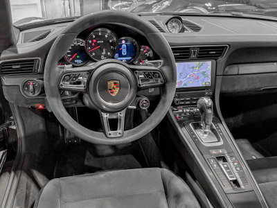 Porsche 911 991.2 Carrera 4 GTS / RACE TEX/ PDLS + / PASM / PCM