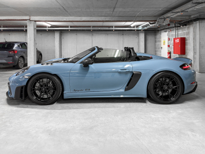 Porsche 718 Spyder SPYDER RS WEISSACH / PTS NASHY BLUE / CARBON/ RACE TEX/FULL