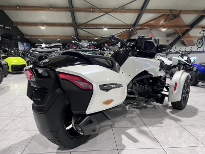 Can-Am Spyder F3 T