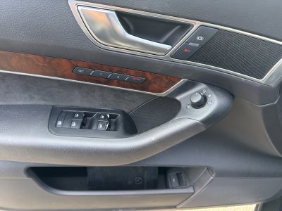 Audi S6 V10 5.2 FSI AUTO QUATTRO