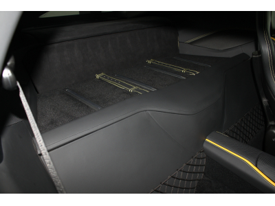 Ferrari 812 Superfast | GRIGIO SCURO | CARBONE | LIFT | CAMERA | MALUS INCLUS