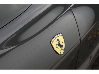 Ferrari 812 Superfast | GRIGIO SCURO | CARBONE | LIFT | CAMERA | MALUS INCLUS