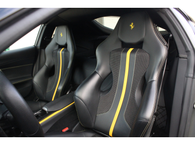 Ferrari 812 Superfast | GRIGIO SCURO | CARBONE | LIFT | CAMERA | MALUS INCLUS