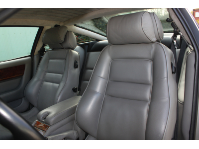 Aston Martin Vantage V600 | 1 OF 12 LHD | ORIGINE FRANCE | TITANIUM SILVER | HANDLING KIT