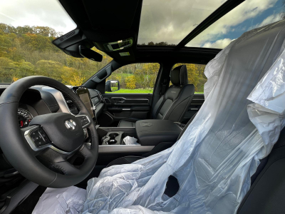 Dodge RAM 1500 5.7 V8 Laramie Sport + LPG