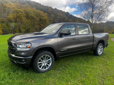 Dodge RAM 1500 5.7 V8 Laramie Sport + LPG