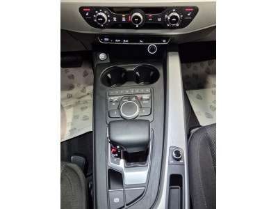 Audi A4 AVANT 2.0 TDI NAVI BI-XENON New Model