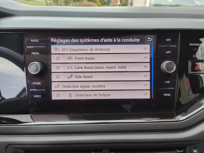 Volkswagen Taigo 1.0 TSI DSG R-LINE GPS CARPLAY CAMERA  SIEGES CHAUFFANTS