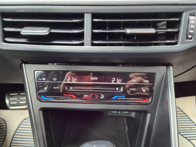 Volkswagen Taigo 1.0 TSI DSG R-LINE GPS CARPLAY CAMERA  SIEGES CHAUFFANTS