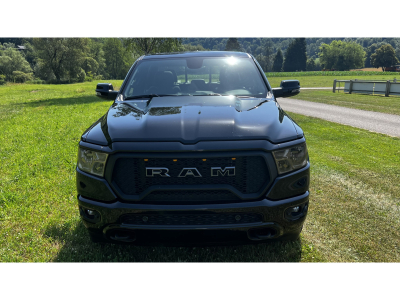 Dodge RAM 1500 5.7 V8 BiGHORN Black Edition + LPG