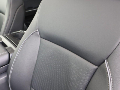 Ford F150 F-150 Lariat Lariat 5.0 V8 MY25