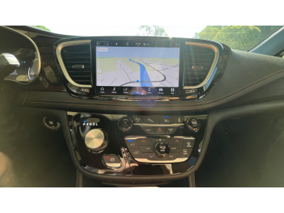 Chrysler Pacifica Limited Pinnacle Hybrid DVD FULL