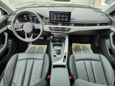 Audi A4 30 TDI S-TRONIC CUIR CARPLAY SIEGES CHAUFFANTS GPS TOIT PANO OUVRANT