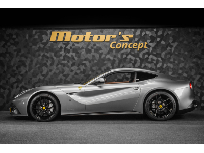 Ferrari F12 Berlinetta 6.3 V12 - GRIGIO TITANIO