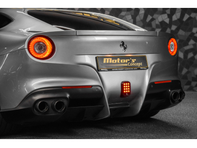 Ferrari F12 Berlinetta 6.3 V12 - GRIGIO TITANIO