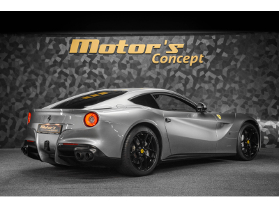 Ferrari F12 Berlinetta 6.3 V12 - GRIGIO TITANIO