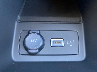 Peugeot 308 1.5 BlueHDI 130 EAT8 ALLURE