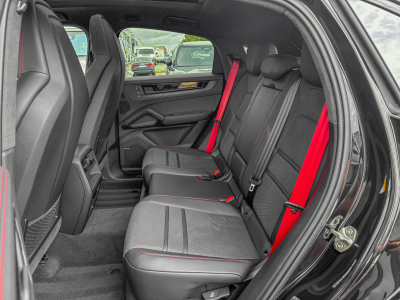 Porsche Cayenne Coupe GTS 4.0 V8/PANO/HEADUP/21/VOLL