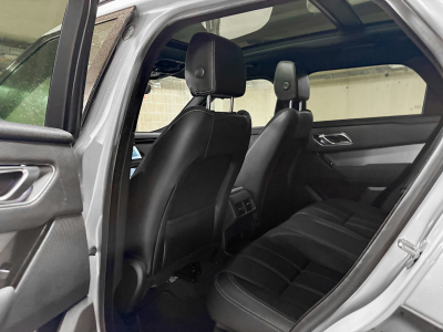 Land-Rover Range Rover Velar D300 SE R-DYNAMIC /ACC/PANORAMA/AHK/MERIDIAN