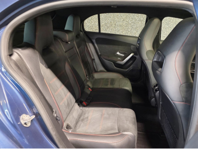 Mercedes-Benz A 180 D AMG LINE AUTO PANO CUIR NAVI 1 HAND