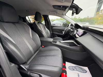 Peugeot 308 308 Allure/Automatik/1.Hand/LED/KAMERA/