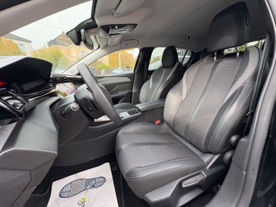 Peugeot 308 308 Allure/Automatik/1.Hand/LED/KAMERA/