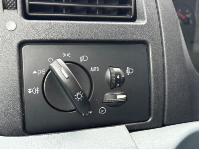 Ford Transit Transit Kasten FT 300 M Trend LKW/Standheizung/