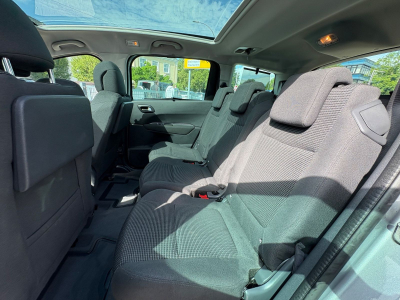 Peugeot 5008 5008 Allure/Automatik/Pano/7xSitze/Navi/