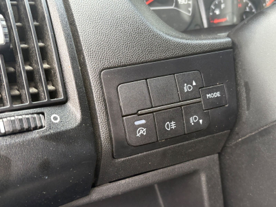 Peugeot Boxer Boxer Kasten Hochraum 335 L3H2 Premium BlueHDi 1