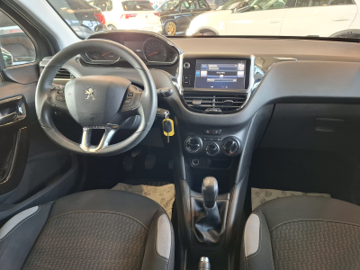 Peugeot 208 1.6 HDI 92 STYLE , 1 HAND, TEMPOMAT, BLUETOOTH,GARANTIE 12 MOIS