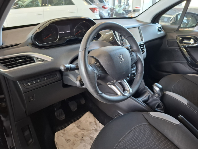 Peugeot 208 1.6 HDI 92 STYLE , 1 HAND, TEMPOMAT, BLUETOOTH,GARANTIE 12 MOIS