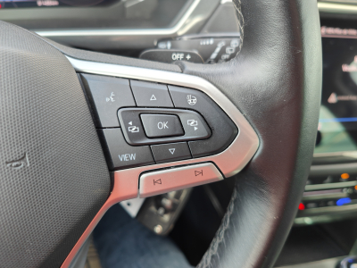 Volkswagen Tiguan 2.0 TDI DSG CARPLAY CAMERA GPS VOLANT CHAUFF