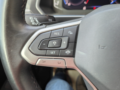 Volkswagen Tiguan 2.0 TDI DSG CARPLAY CAMERA GPS VOLANT CHAUFF