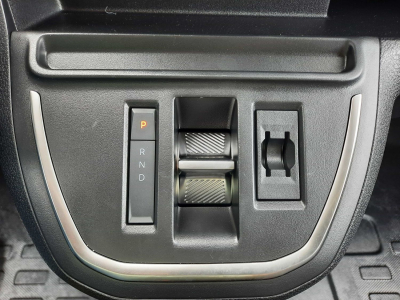 Peugeot Expert XL AT 145 2 Sitzer/AHK/Navy/Kamera/Holz